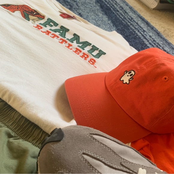 Spooky Hat - Picture 1 of 4